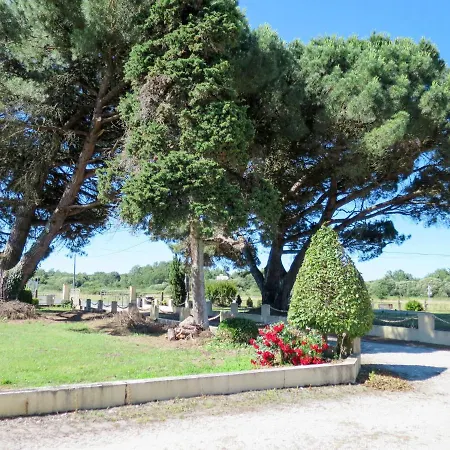 Pontac-gadet 1 By Interhome Casa vacanze Jau-Dignac-et-Loirac