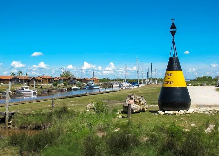 Pontac-gadet 1 By Interhome Jau-Dignac-et-Loirac